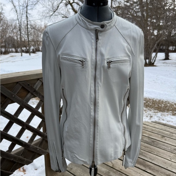 Women's White Leather Jacket - Picture 3 of 16